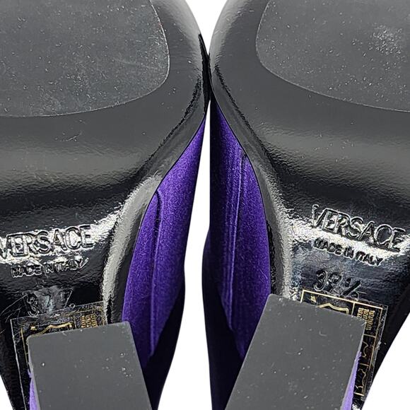 Versace Tempest Strappy Platform Pumps - Satin - Purple 38.5 8US $1445 - Picture 8 of 9